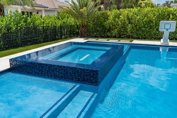 Pool Renovation Service in Florida | Mr and Mrs Outdoor Living