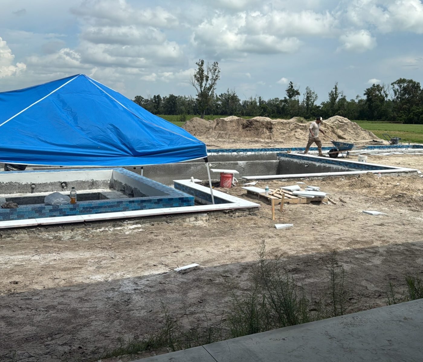 F81BD5BA-E650-404E-8189-14C15A5162B3